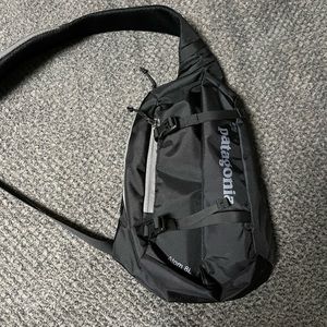 Patagonia Arbor Market Pack Atom 8L Black Single Sling Bag Bacpack